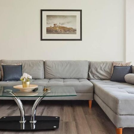 Big Apartment Next To Gordon Beach Plus Free Parking Tel Aviv Luaran gambar